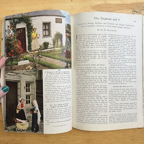 Vintage National Geographic October 1957 Scottish Poets Ballerinas Andalusia - Picture 3 of 8